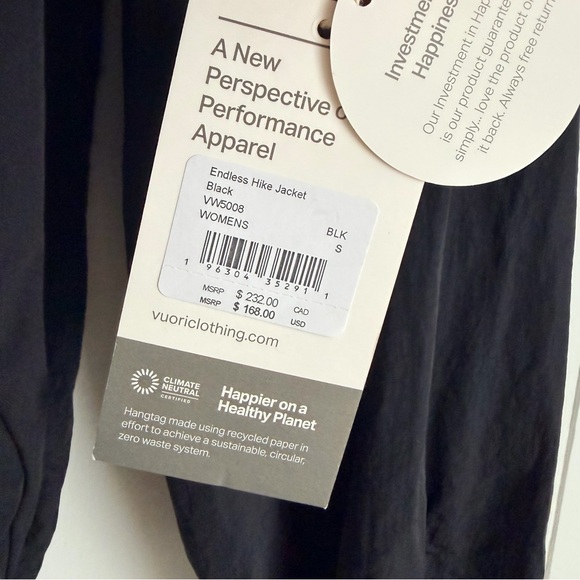 Vuori Endless Hike Jacket - Black - Picture 3 of 8